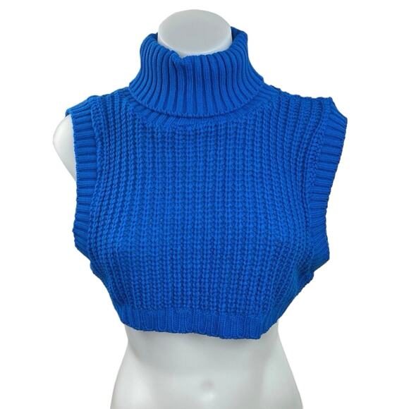 PrettyLittleThing NWT Blue Chunky Knit Roll Neck Sleeveless Crop Top Vest Sz XS - Picture 1 of 5